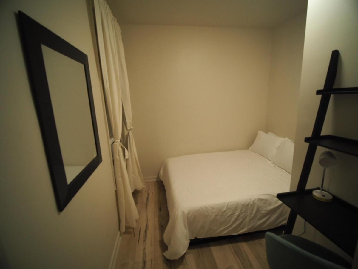 Cozy 1 Bedroom Centrally Located Hamilton Eksteriør bilde